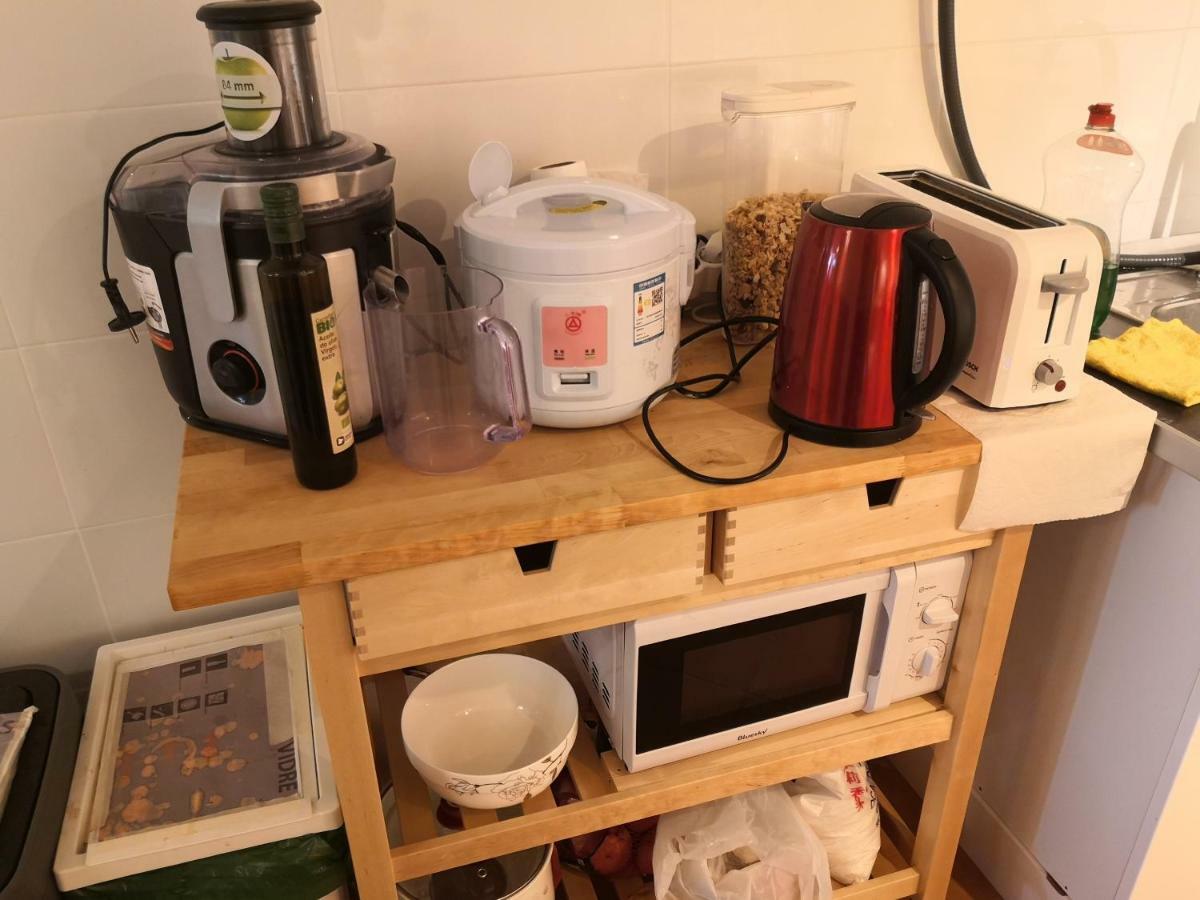 Barcelona Village Homestay Tiana Екстер'єр фото