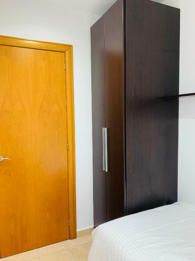 Barcelona Village Homestay Tiana Екстер'єр фото